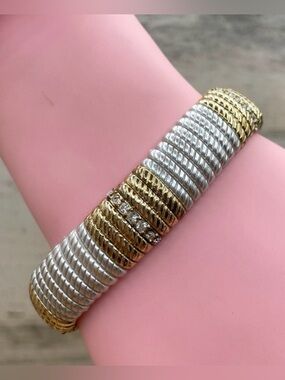 Beautiful Unsigned Gold Silver Tone Rhinestone Stretch Bracelet